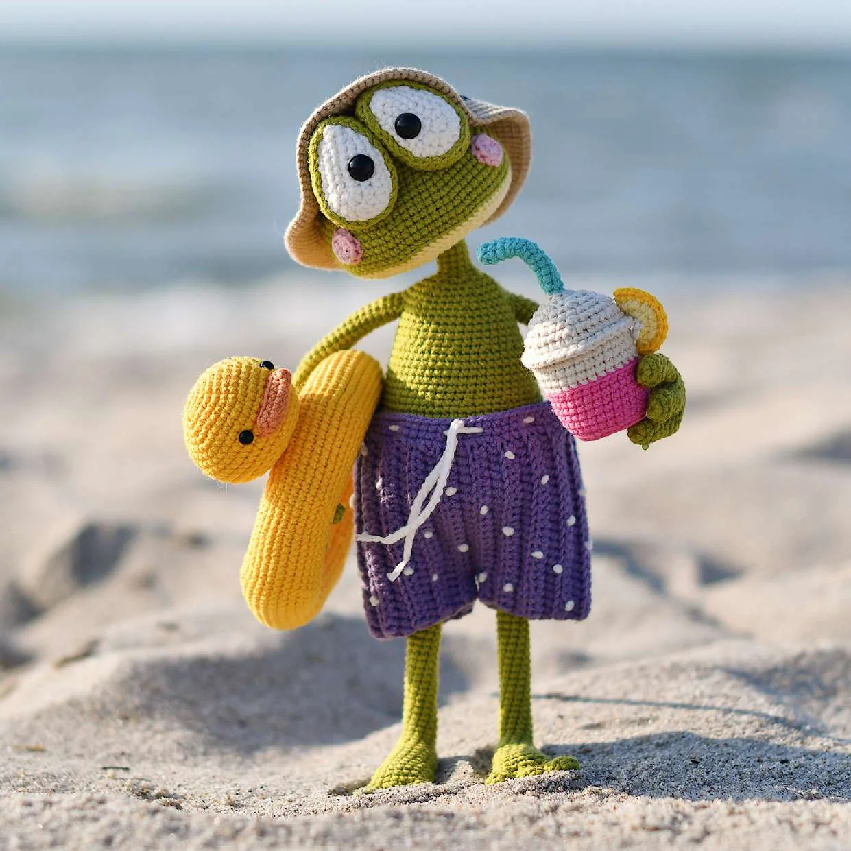 Sunny the Beach Frog — amigurumi frog pattern