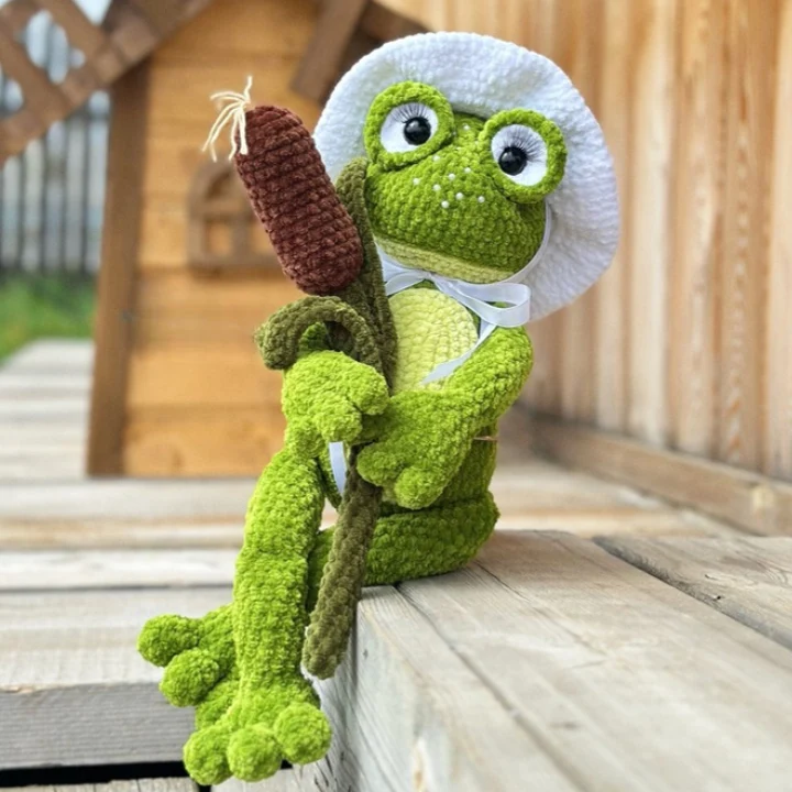 Lily the Frog — amigurumi frog pattern